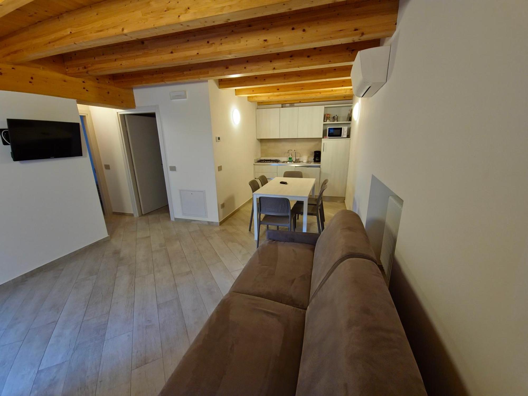 Casa Antico Borgo - Appartamento 1 Assenza di Brenzone Extérieur photo